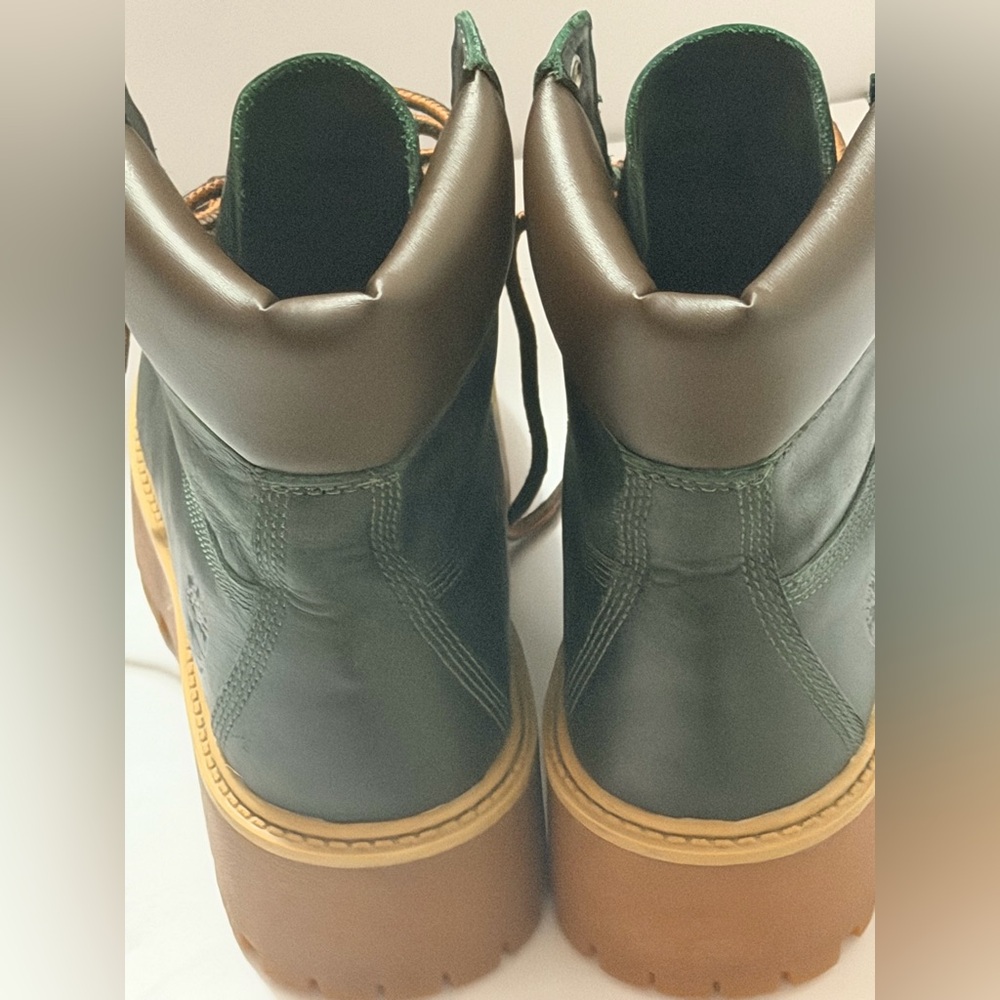Timberland Dark Green and Brown Platform Boots - Picture 12 of 16